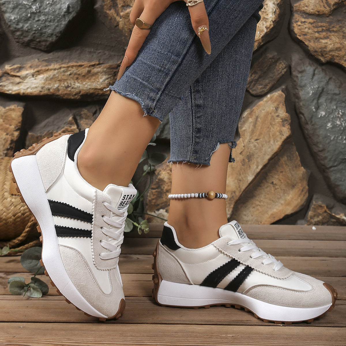 Chaussures de papa petite taille pour les femmes au printemps et à l’été 2025 nouveaux articles, chaussures décontractées d’étudiant à semelles épaisses célèbres sur Internet, chaussures de sport respirantes Forrest Gump pour les femmes by Dropsure